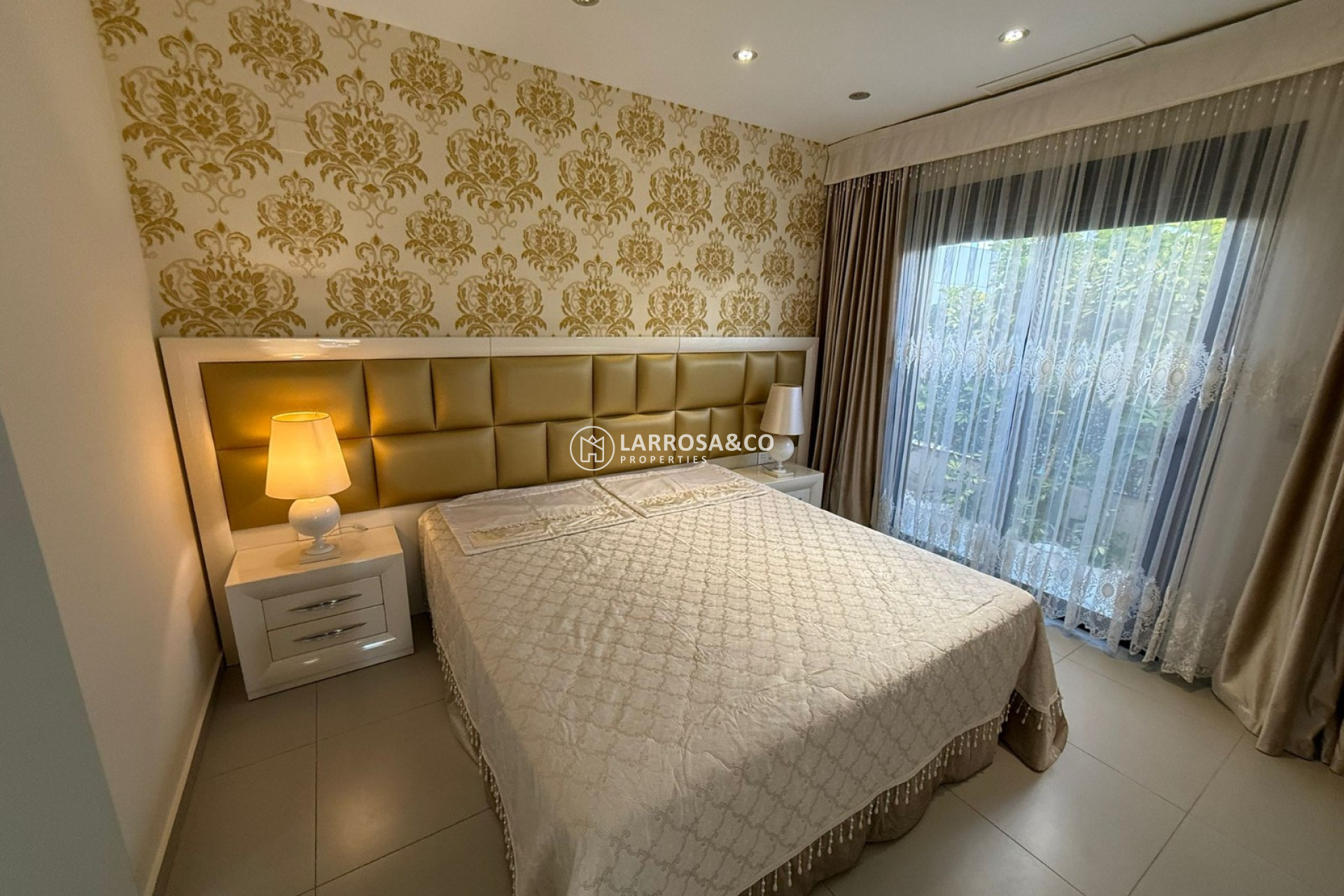 A Vendre - Villa - Ciudad Quesada