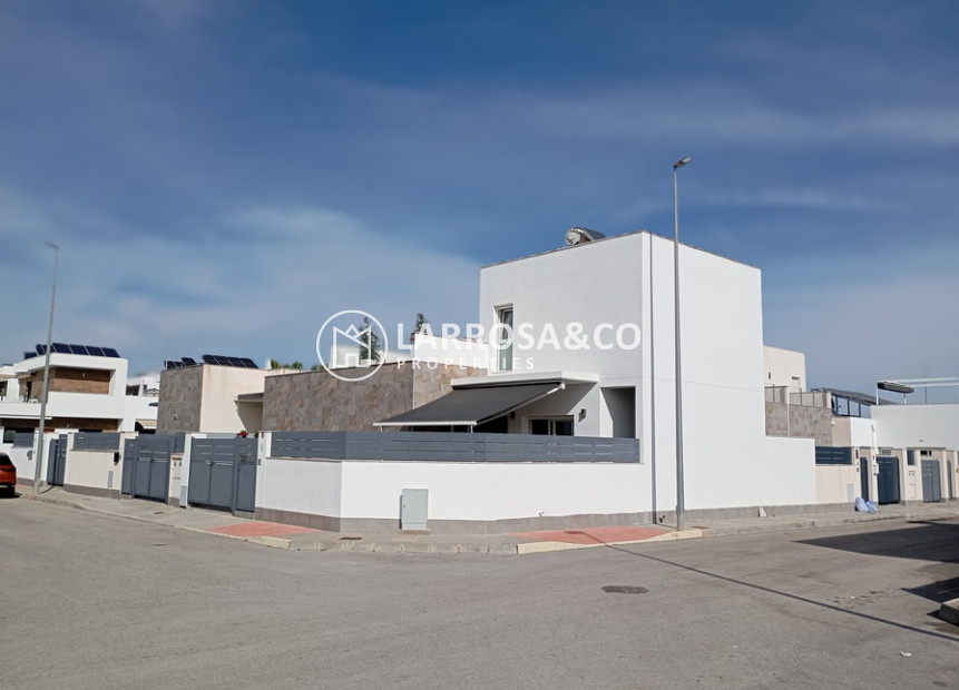 A Vendre - Villa - Daya Vieja - Costa Blanca