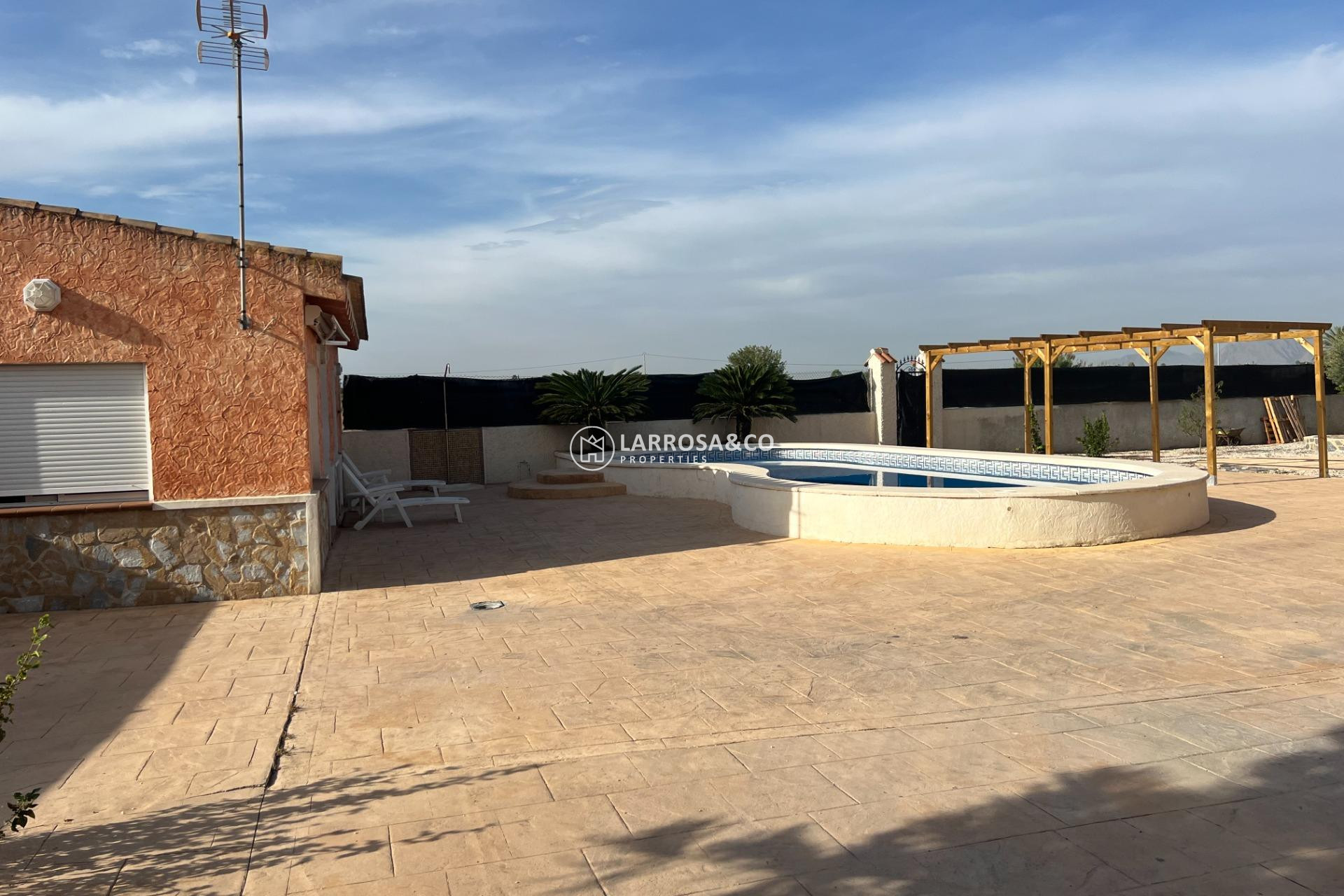 A Vendre - Villa - Dolores - CMNO. ESCORREDOR