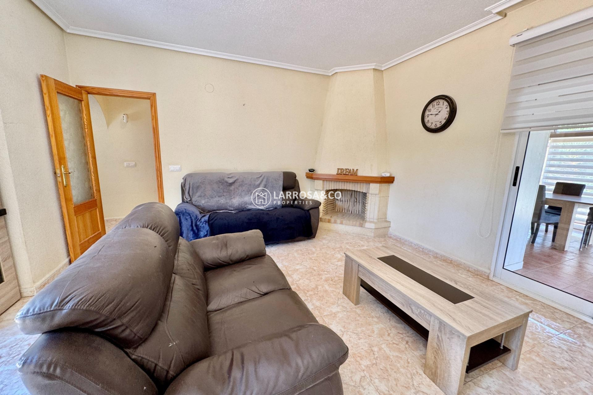 A Vendre - Villa - Dolores - CMNO. ESCORREDOR