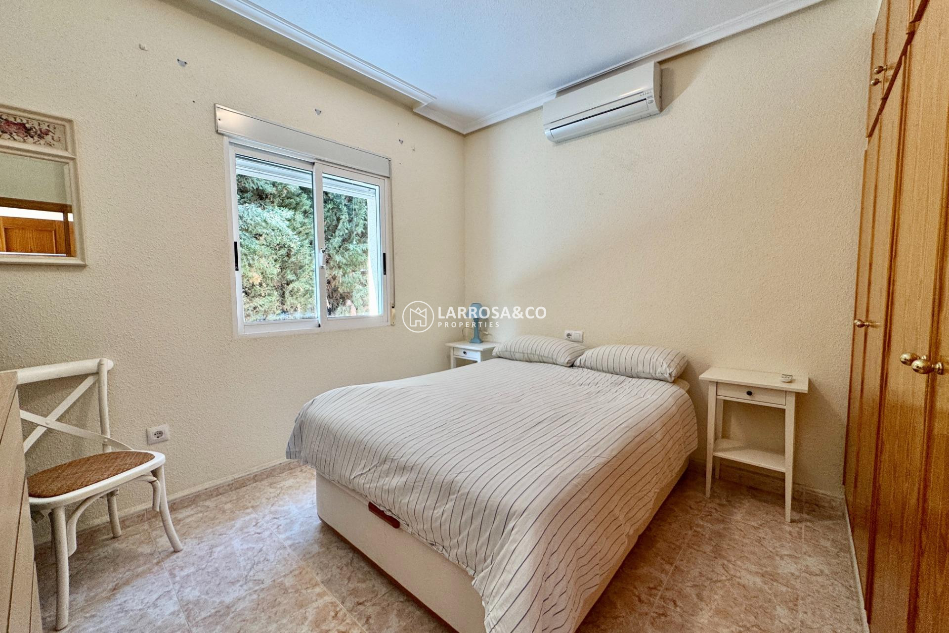 A Vendre - Villa - Dolores - CMNO. ESCORREDOR