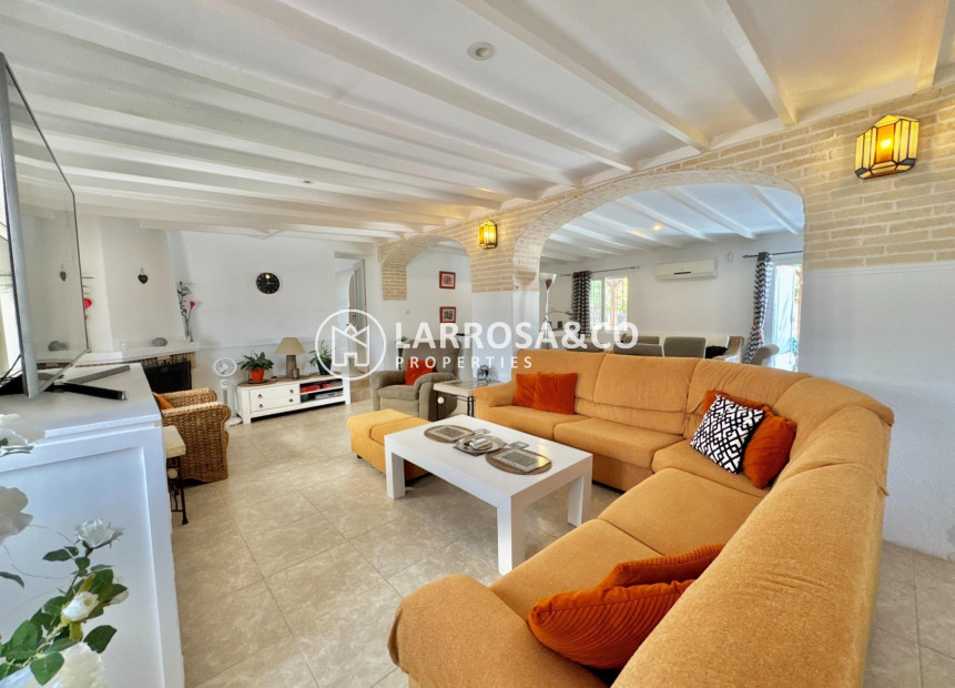 A Vendre - Villa - Dolores - Comunidad valenciana