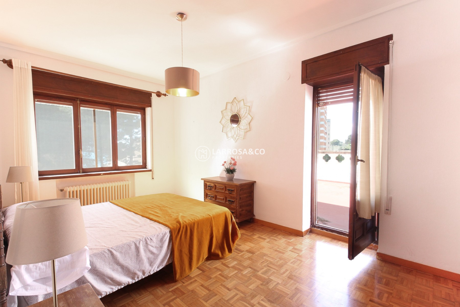 A Vendre - Villa - El Campello - Costa Blanca