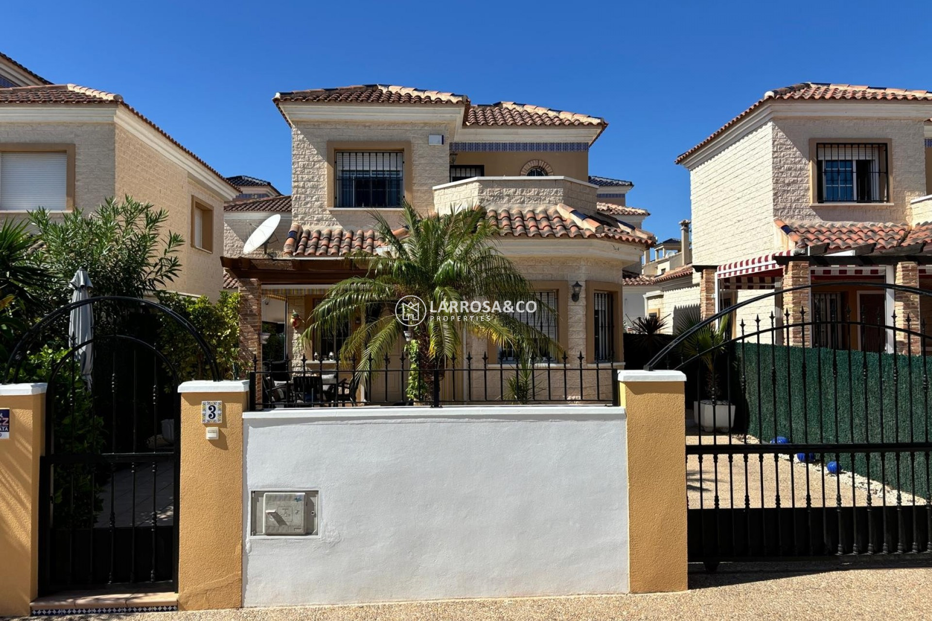 A Vendre - Villa - Guardamar del Segura - El Raso