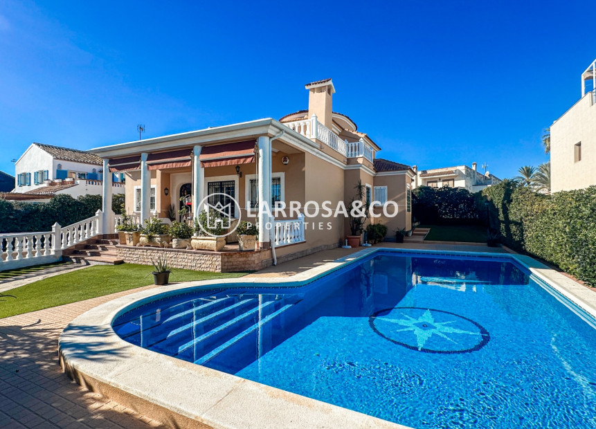 A Vendre - Villa - La Mata - Costa Blanca