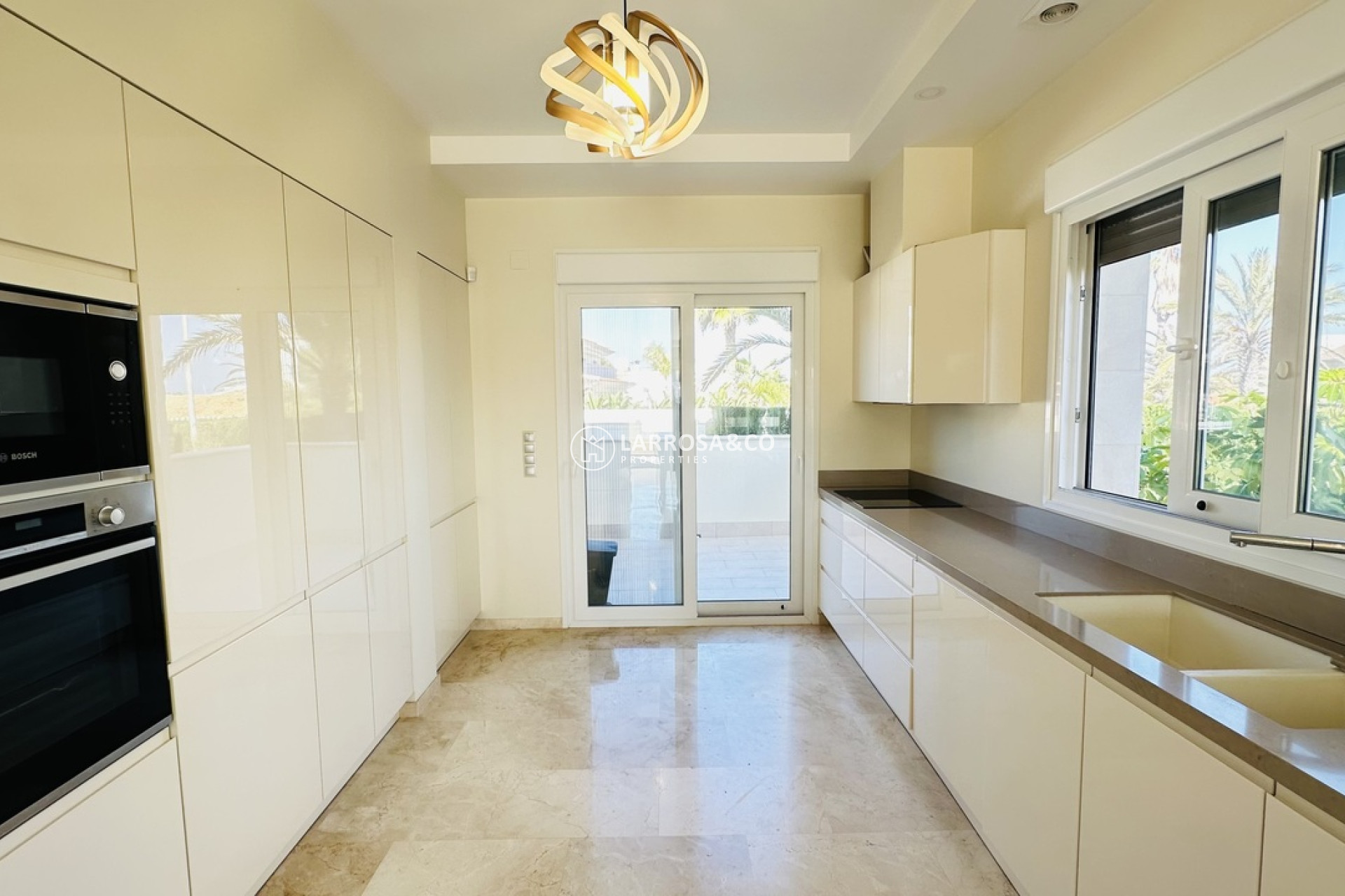 A Vendre - Villa - La Zenia - Costa Blanca