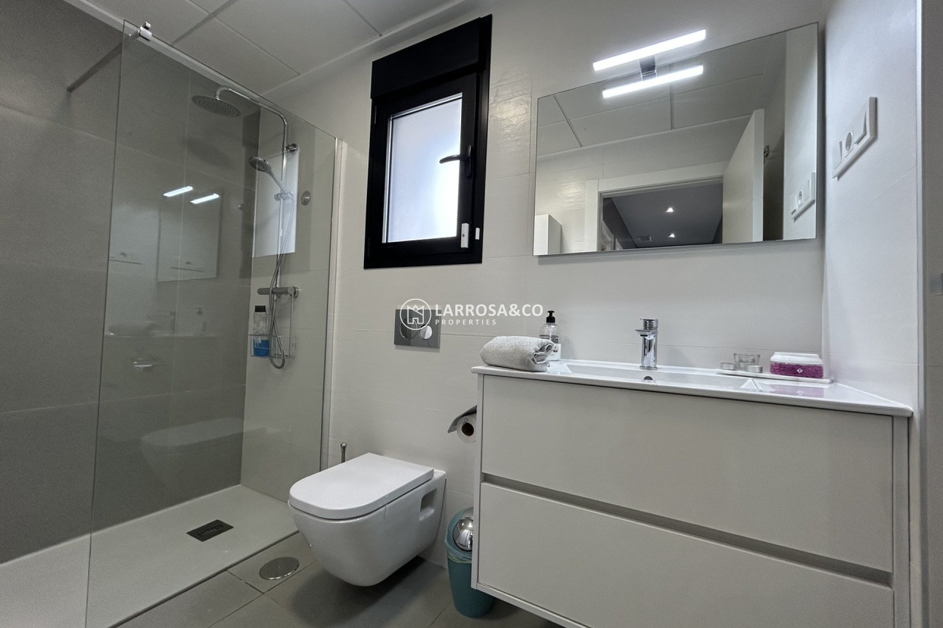 A Vendre - Villa - Los Balcones - Costa Blanca