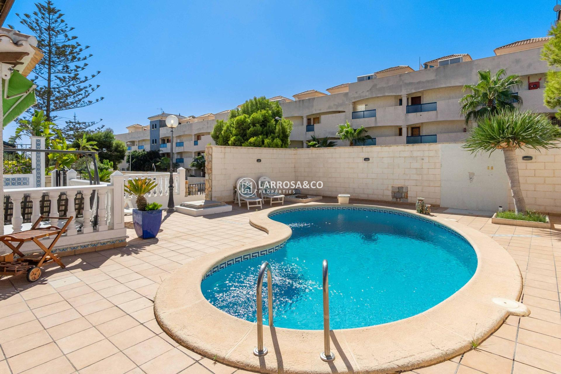 A Vendre - Villa - Orihuela costa - La Zenia