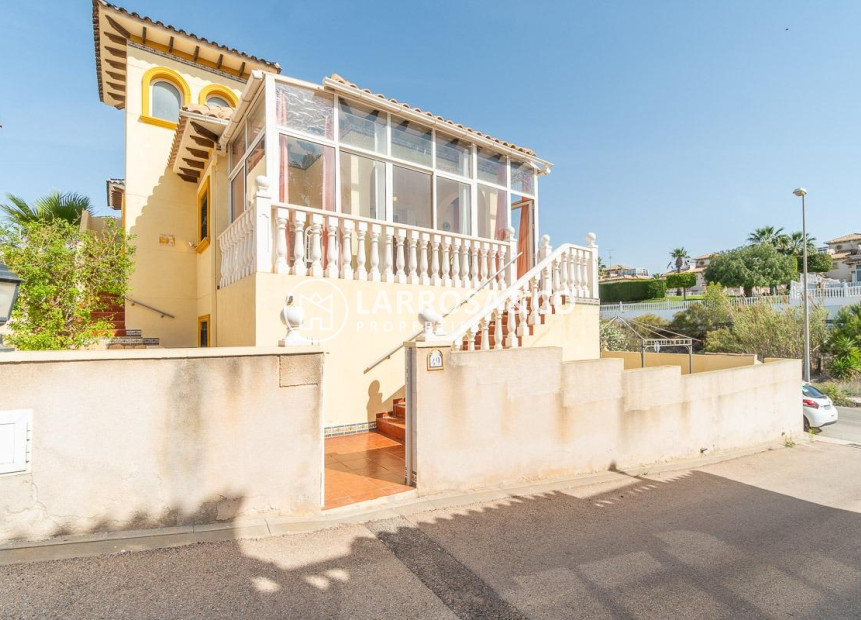 A Vendre - Villa - Orihuela costa - La Zenia