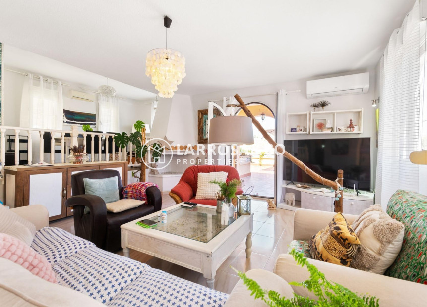 A Vendre - Villa - Orihuela costa - La Zenia