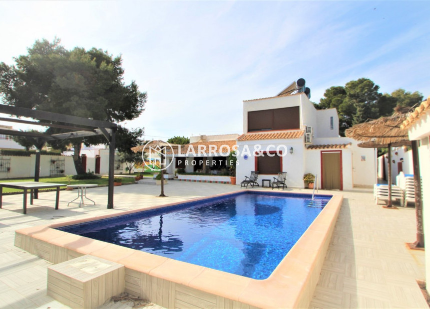 A Vendre - Villa - Orihuela costa - Lomas de Cabo Roig