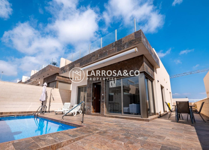 A Vendre - Villa - Orihuela costa - PAU 26