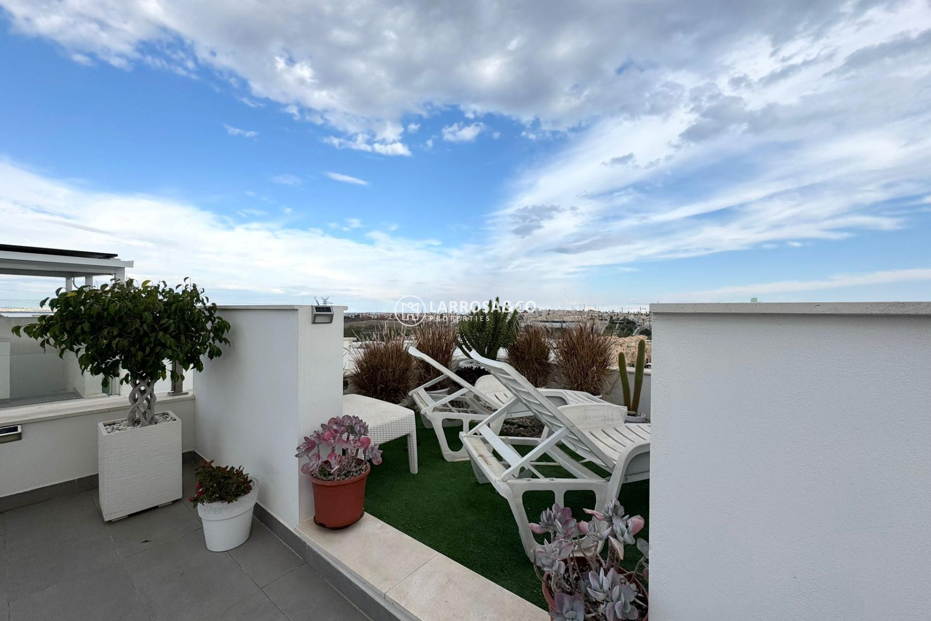 A Vendre - Villa - Orihuela costa - PAU 26