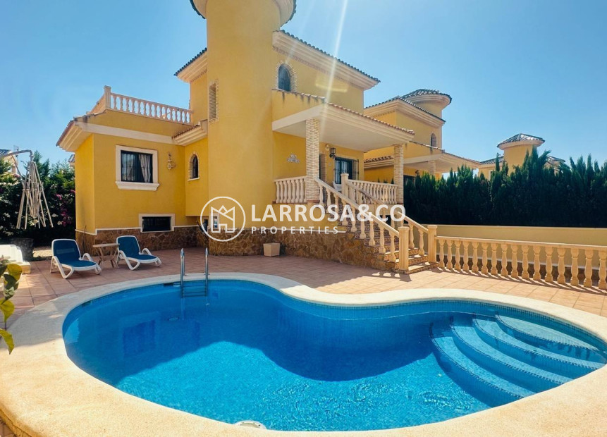 A Vendre - Villa - Orihuela costa - PAU 8