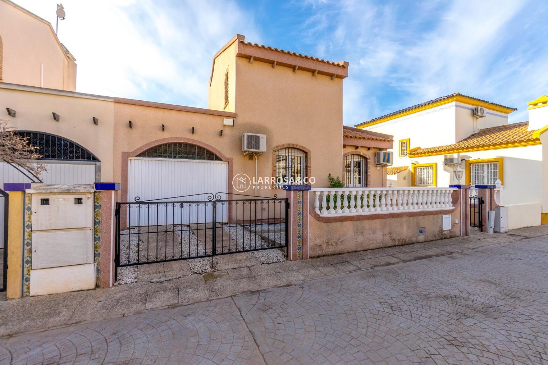 A Vendre - Villa - Orihuela costa - Playa Flamenca