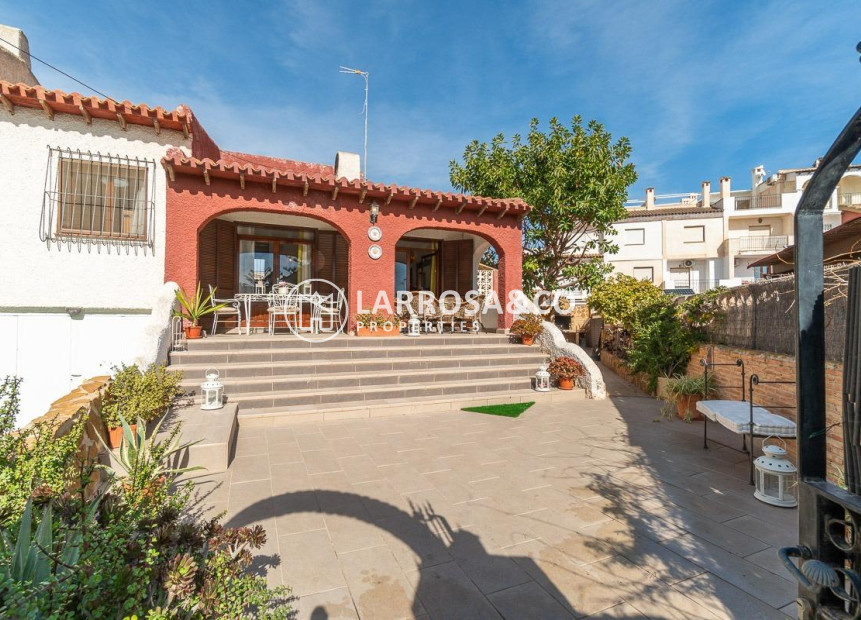 A Vendre - Villa - Orihuela costa - Punta Prima