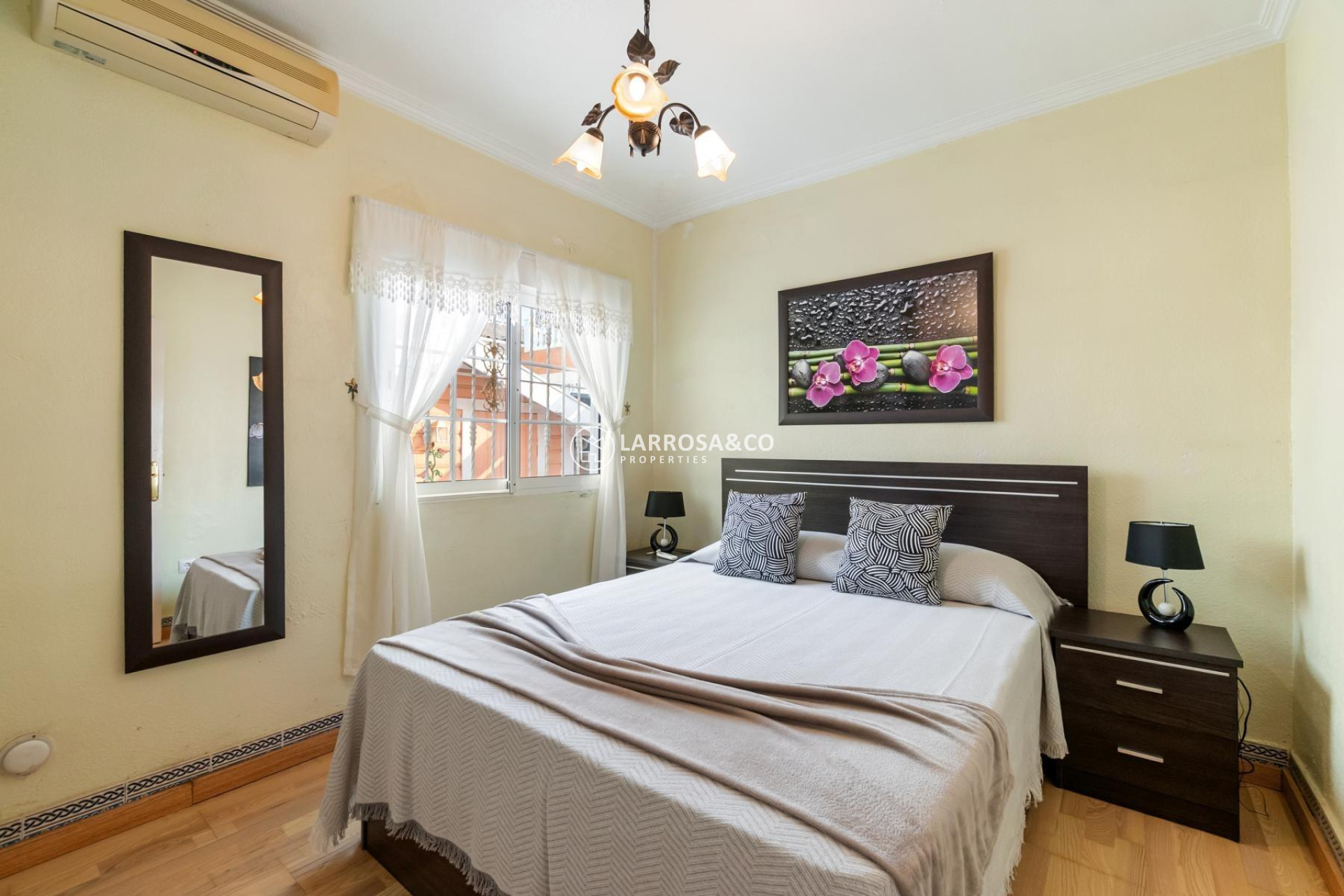 A Vendre - Villa - Orihuela costa - Punta Prima