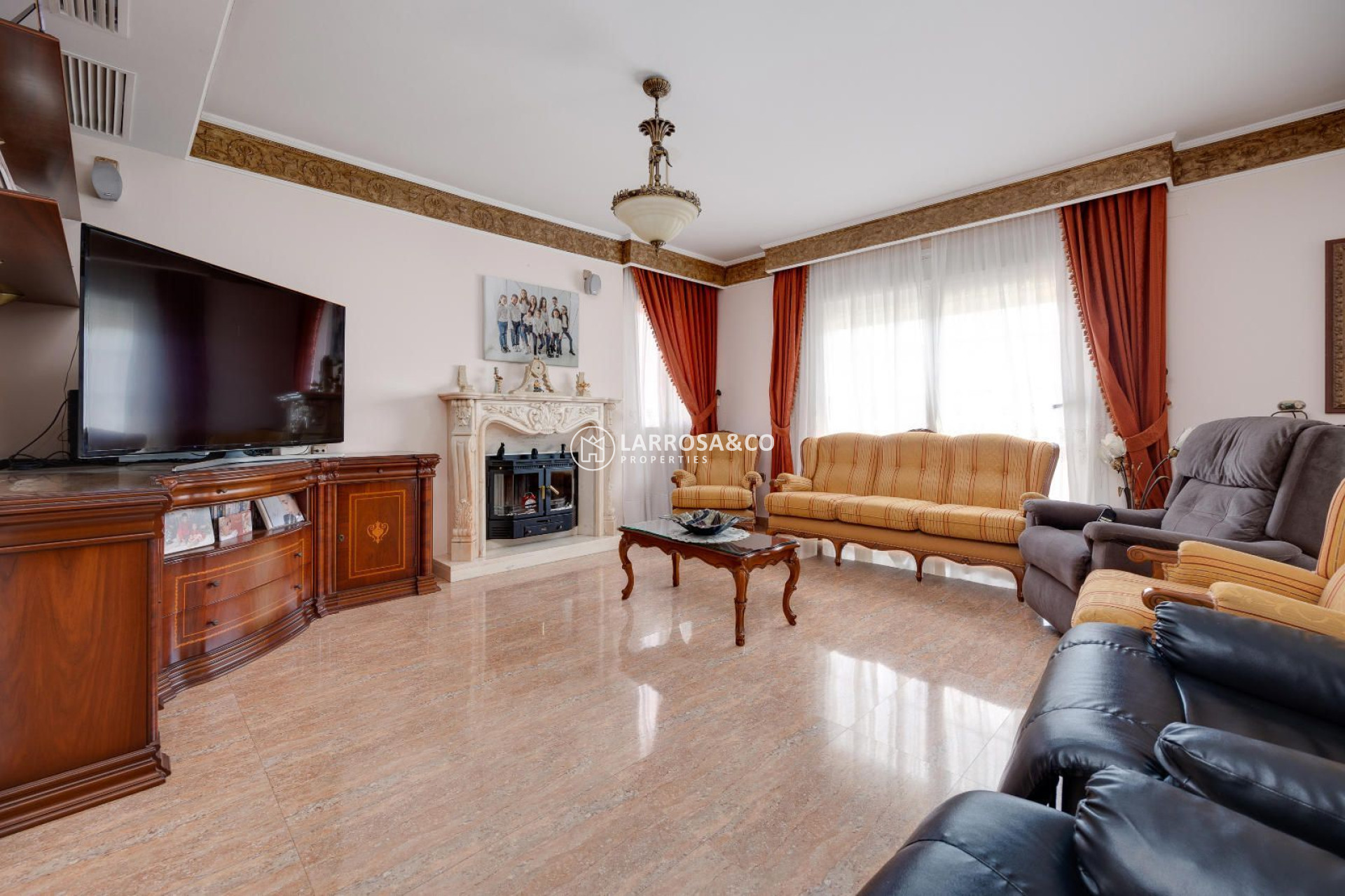 A Vendre - Villa - Orihuela - Desamparados-Hurchillo-Torremendo