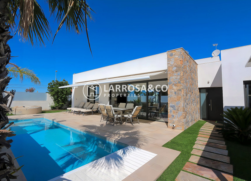 A Vendre - Villa - Pilar de la Horadada - Costa Blanca