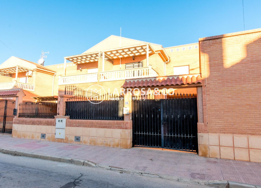 A Vendre - Villa - San Isidro - CENTRO