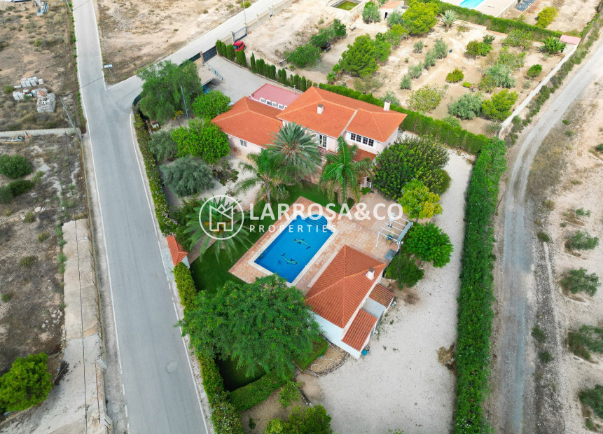 A Vendre - Villa - San Vicente del Raspeig - Inland