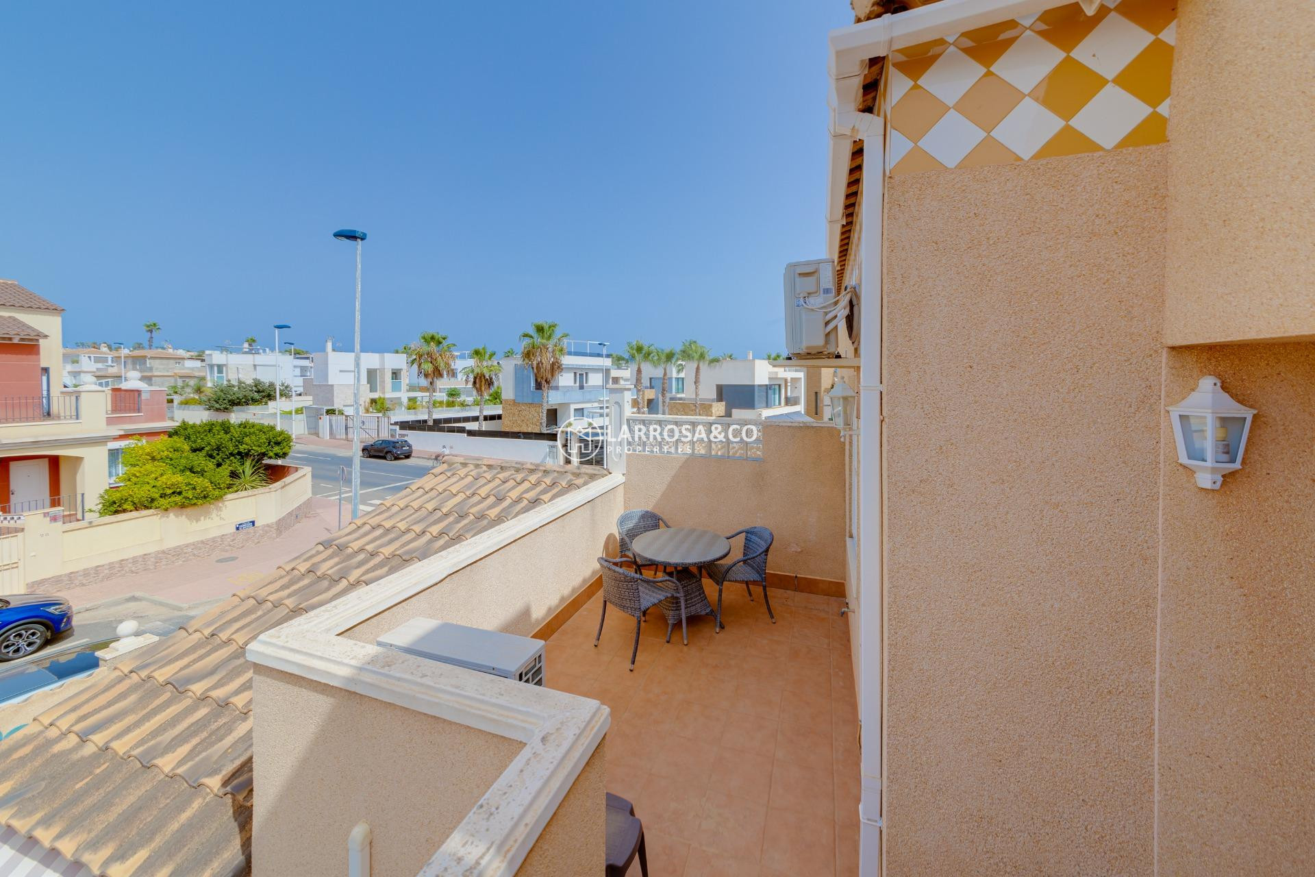 A Vendre - Villa - Torrevieja - Aguas Nuevas