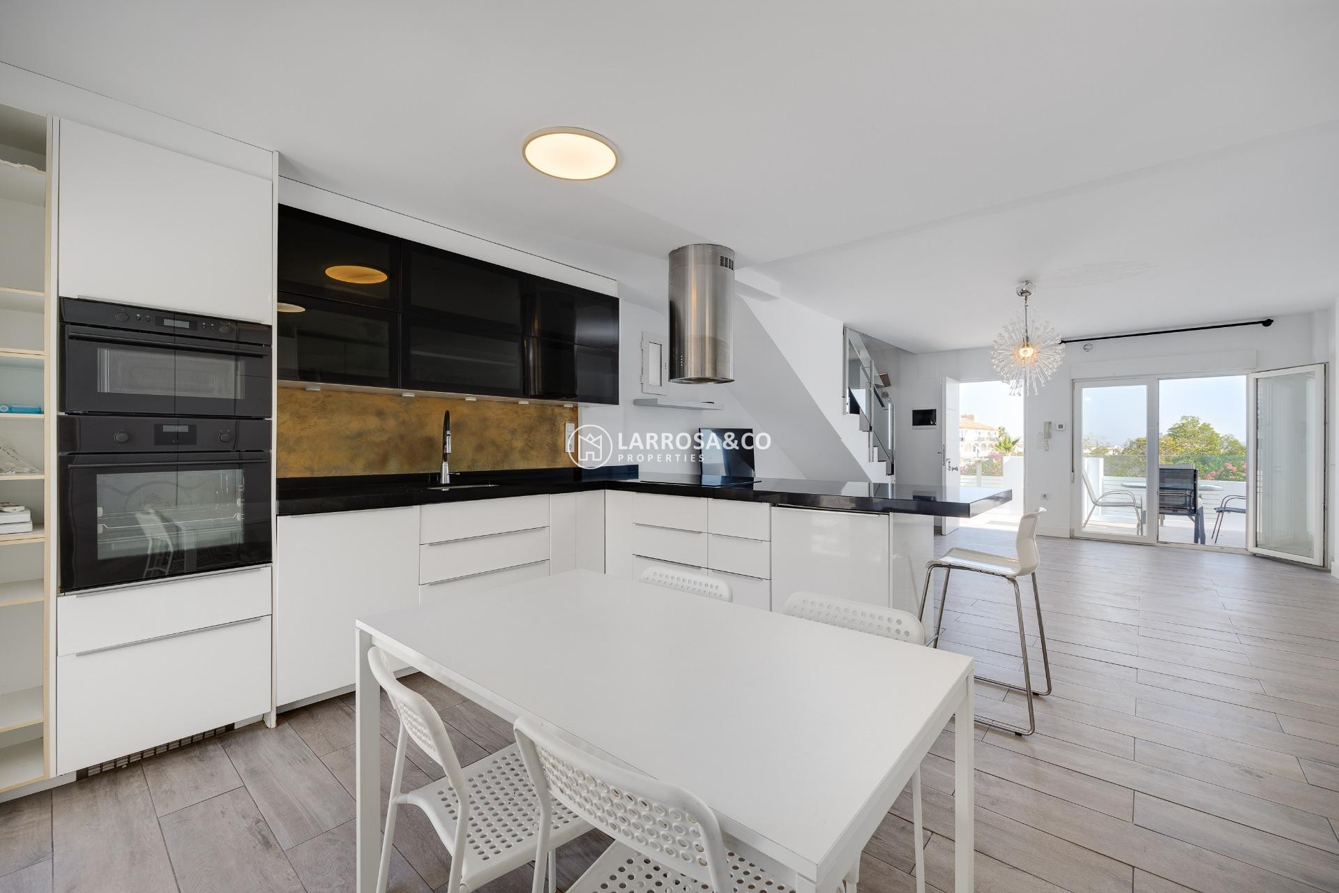 A Vendre - Villa - Torrevieja - Aguas Nuevas