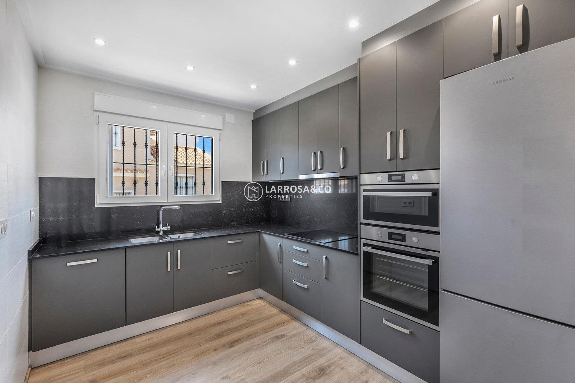 A Vendre - Villa - Torrevieja - Aguas Nuevas