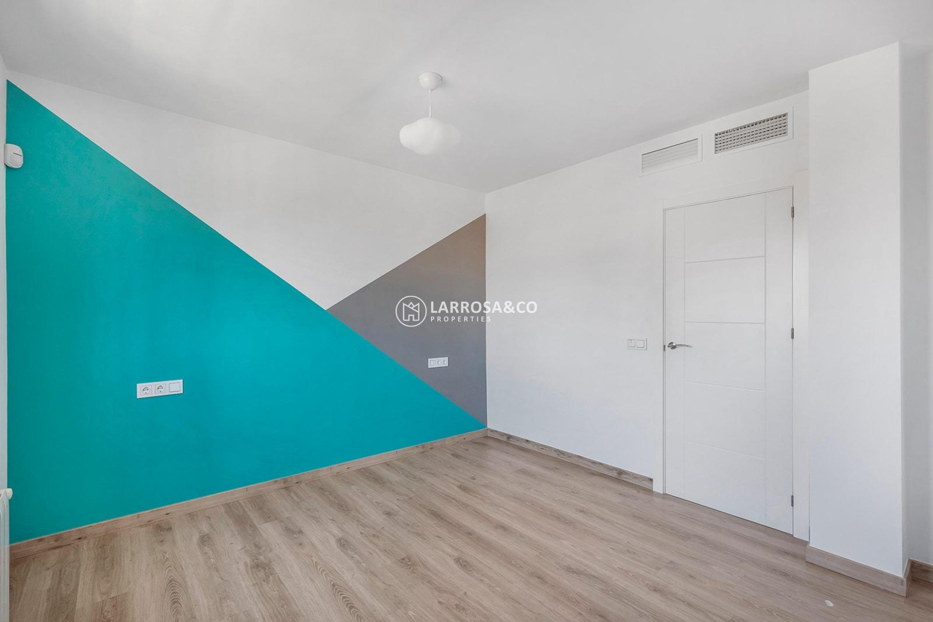 A Vendre - Villa - Torrevieja - Aguas Nuevas