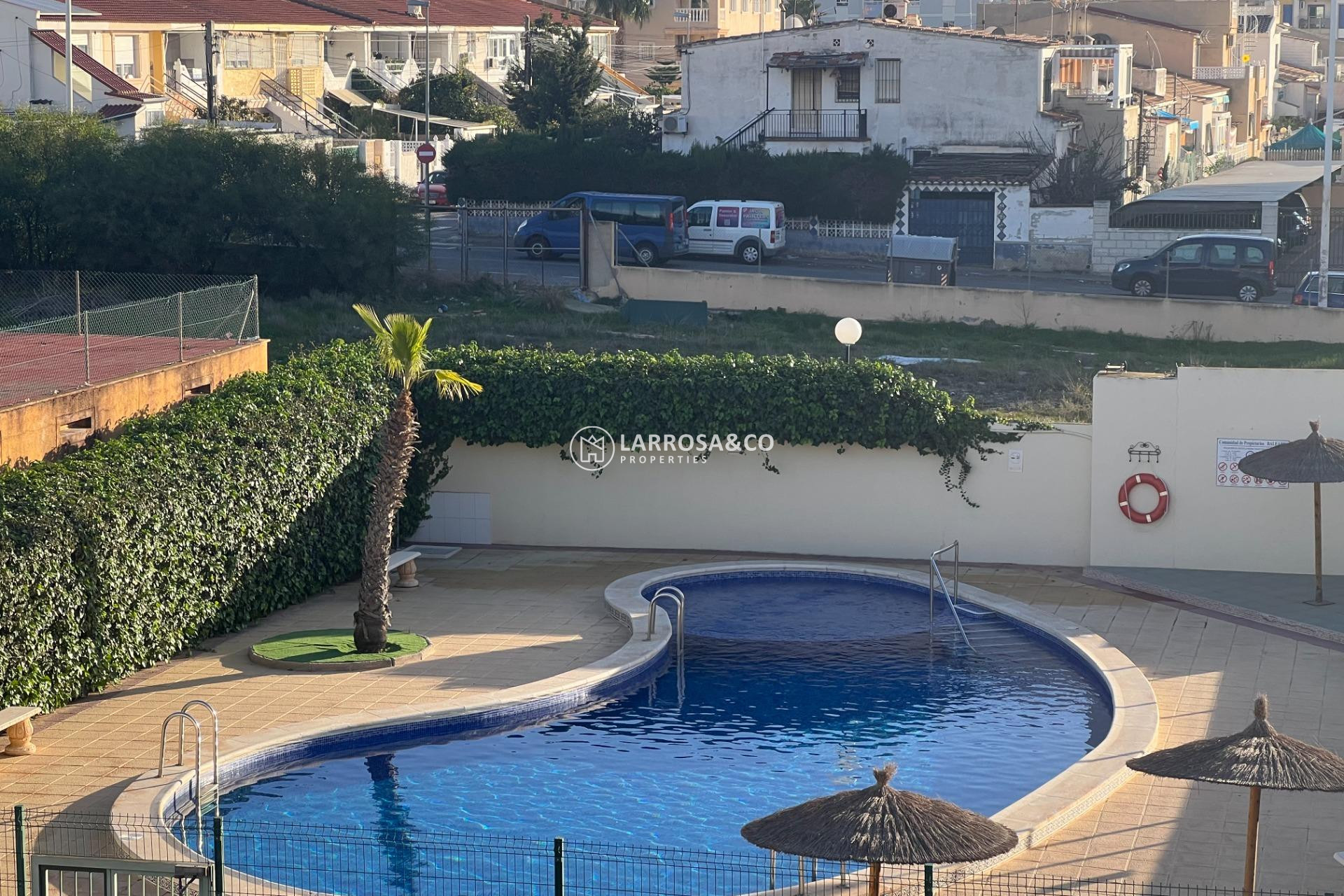 A Vendre - Villa - Torrevieja - Aguas Nuevas