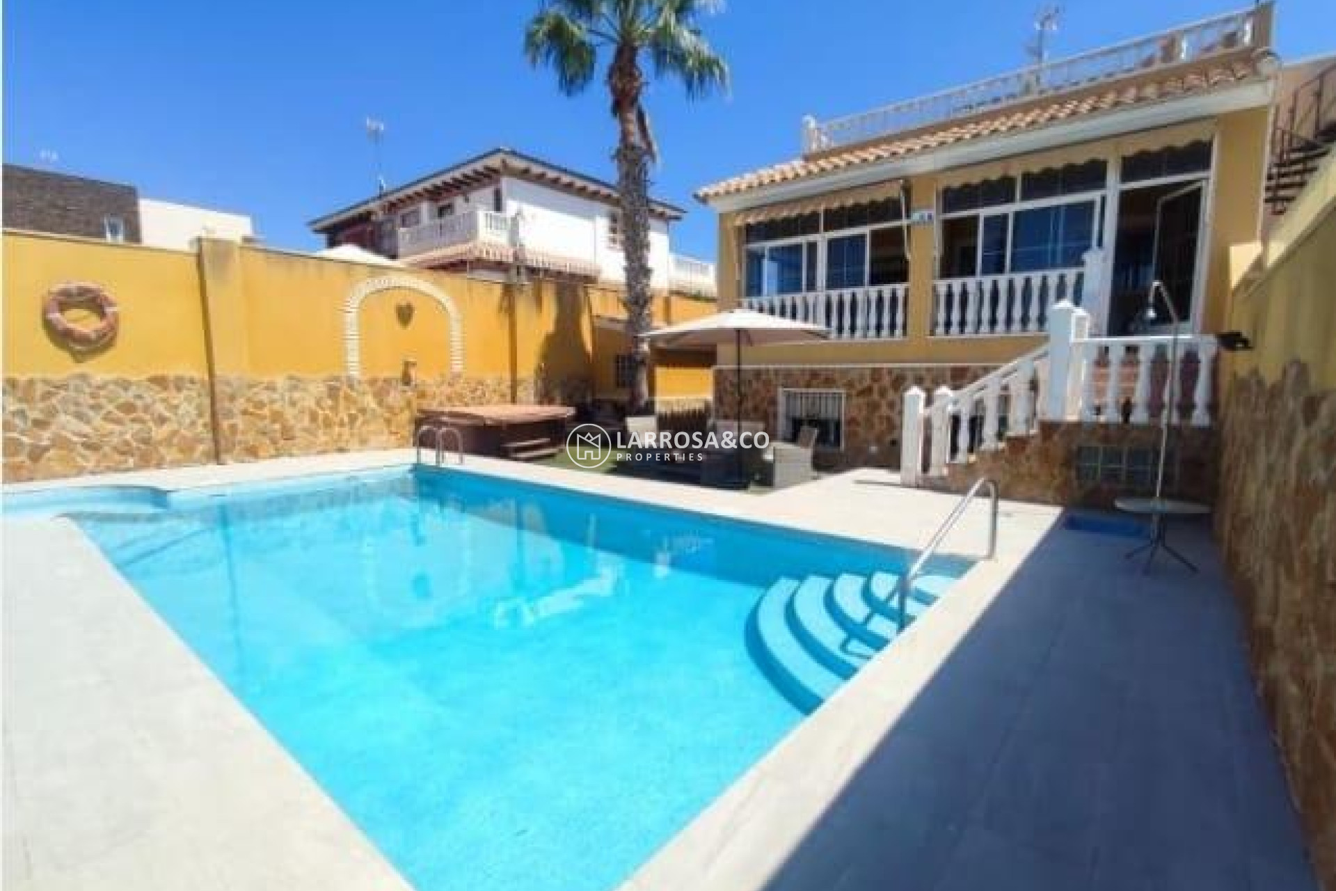 A Vendre - Villa - Torrevieja - Aguas Nuevas