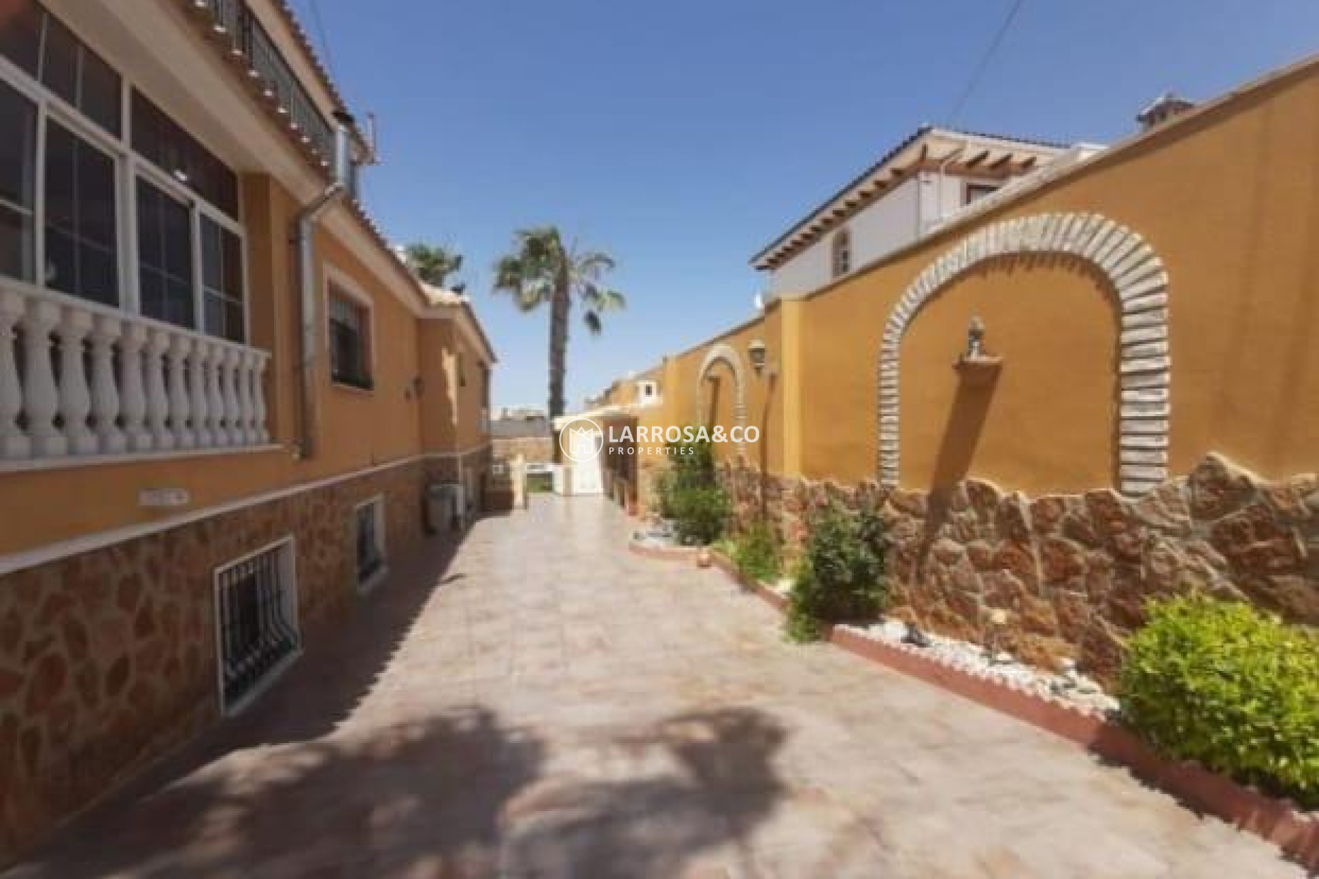 A Vendre - Villa - Torrevieja - Aguas Nuevas
