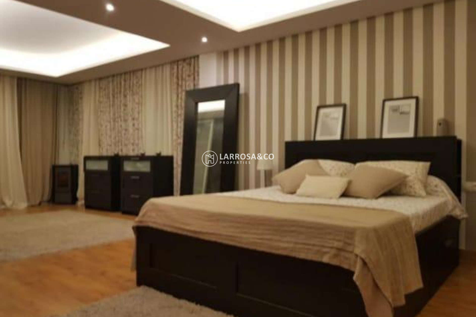 A Vendre - Villa - Torrevieja - Aguas Nuevas