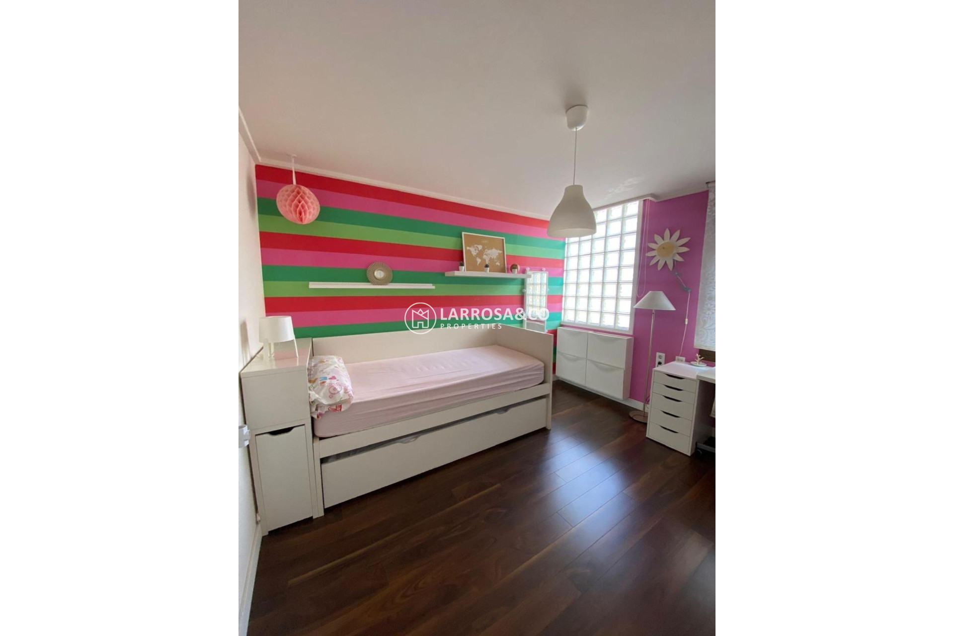 A Vendre - Villa - Torrevieja - Centro - Muelle Pesquero