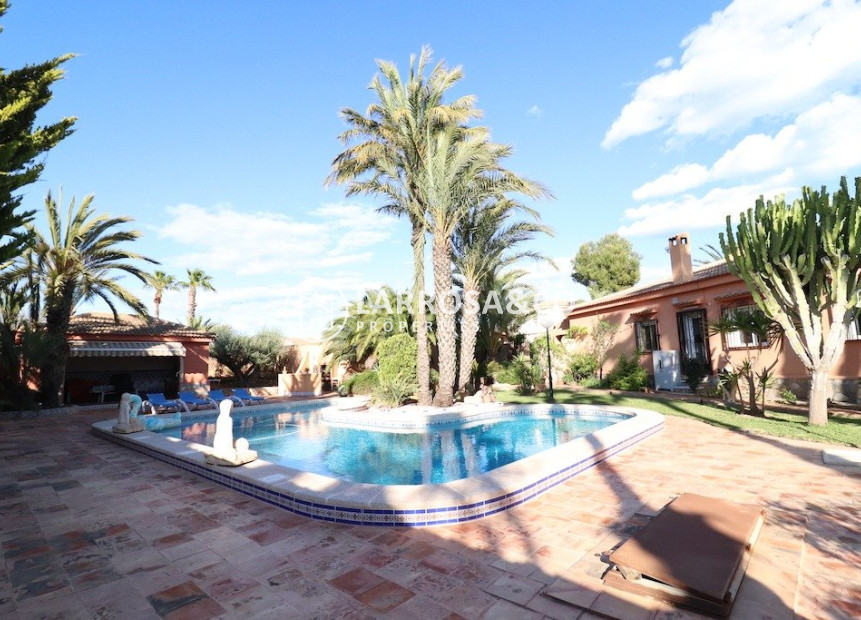 A Vendre - Villa - Torrevieja - Costa Blanca