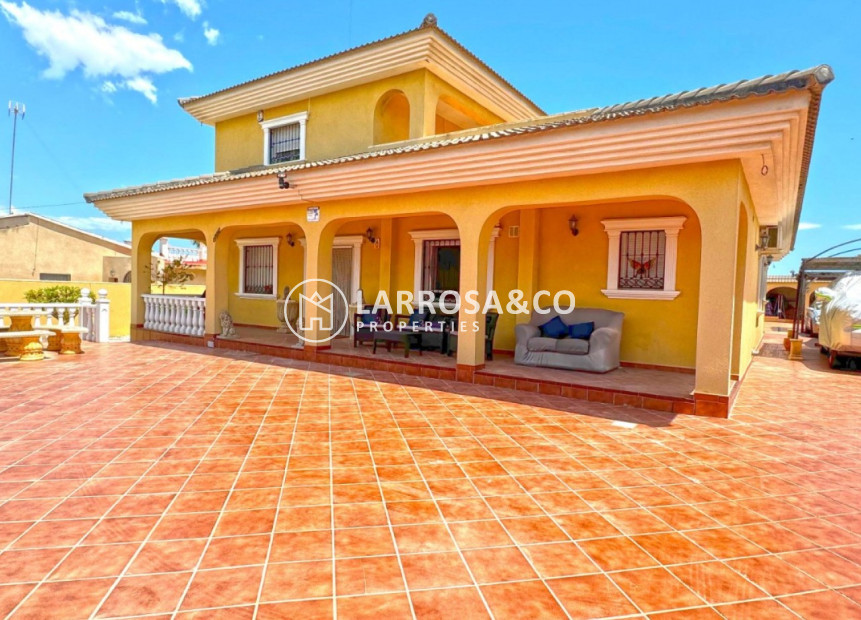 A Vendre - Villa - Torrevieja - Costa Blanca