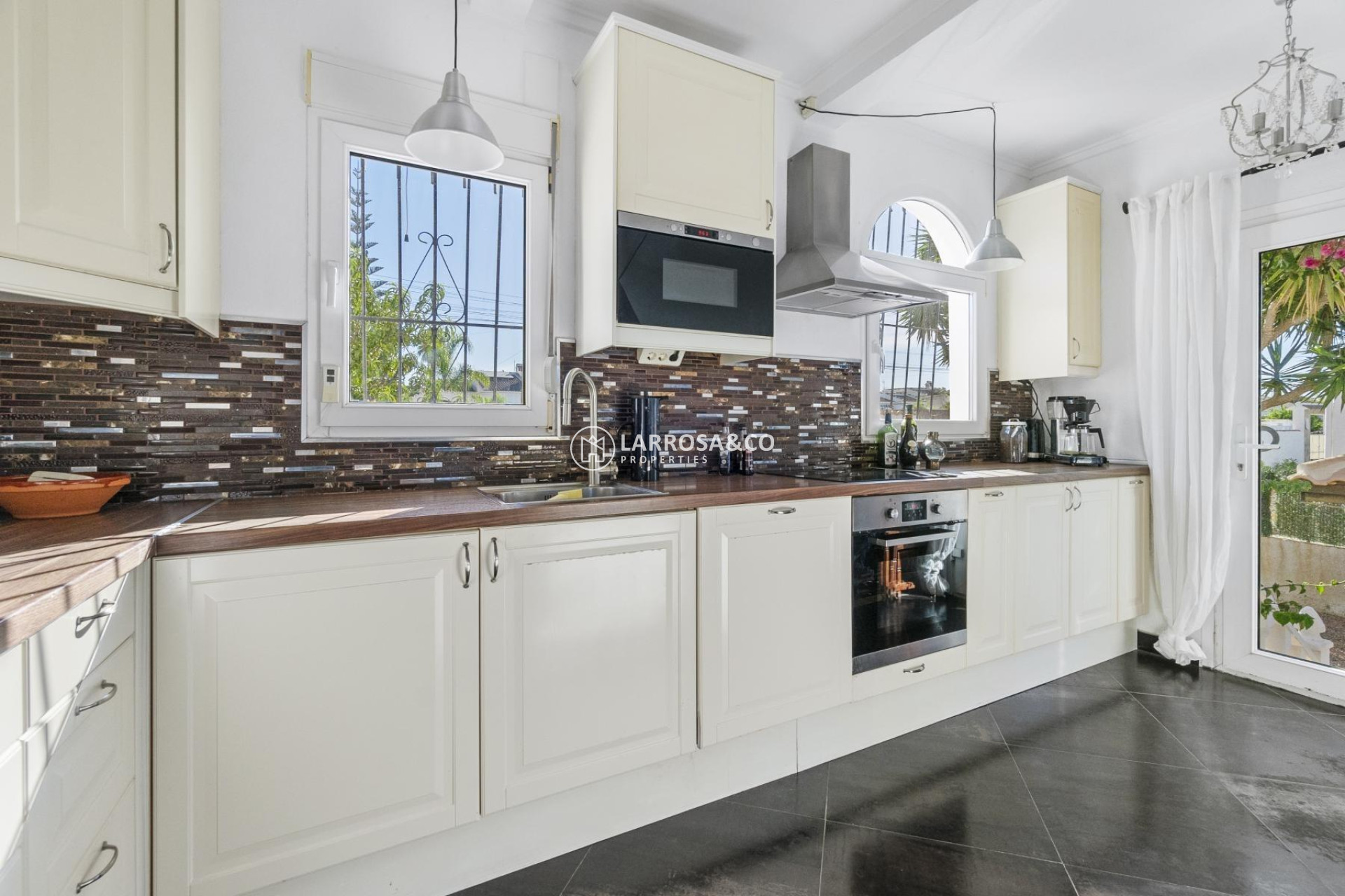 A Vendre - Villa - Torrevieja - La Siesta - El Salado - Torreta