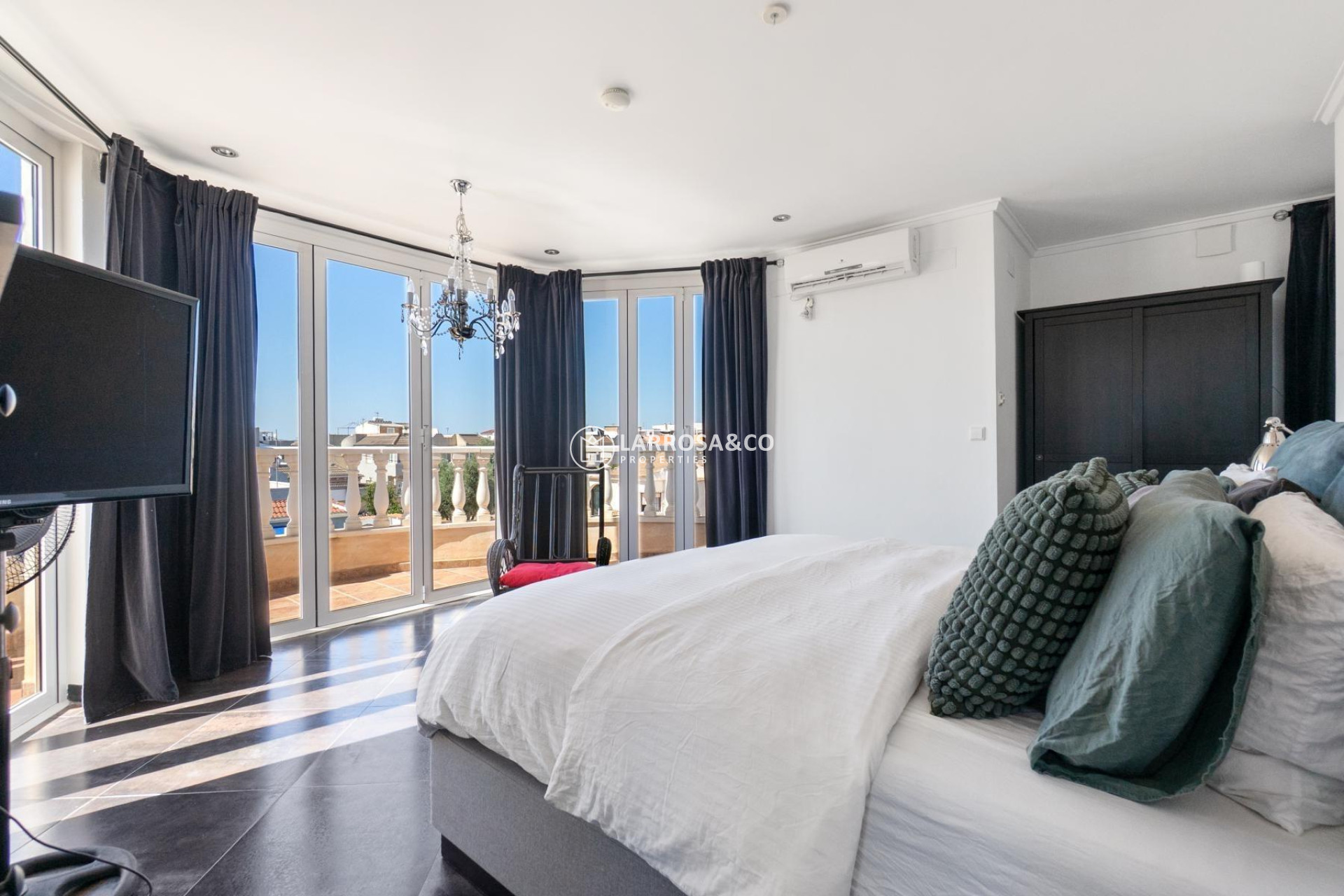 A Vendre - Villa - Torrevieja - La Siesta - El Salado - Torreta