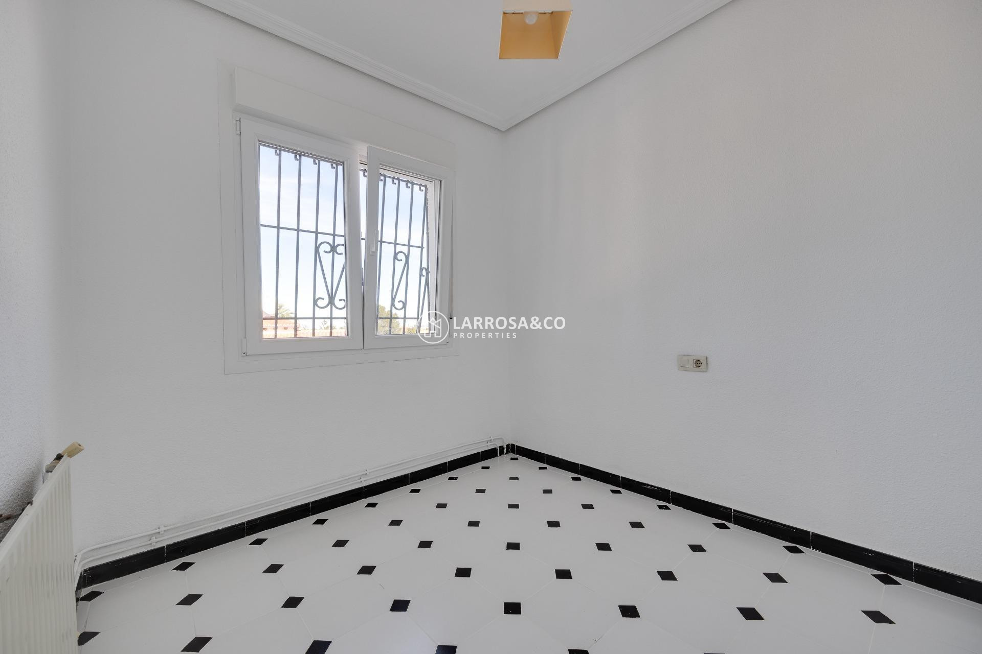 A Vendre - Villa - Torrevieja - La Siesta - El Salado - Torreta