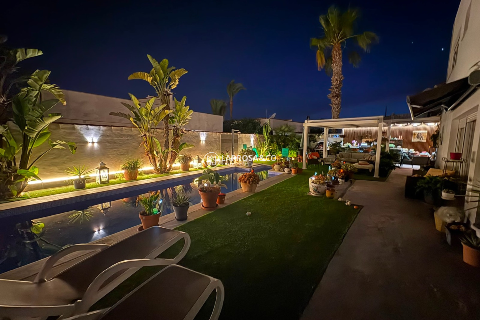 A Vendre - Villa - Torrevieja - La Siesta - El Salado -  Torreta