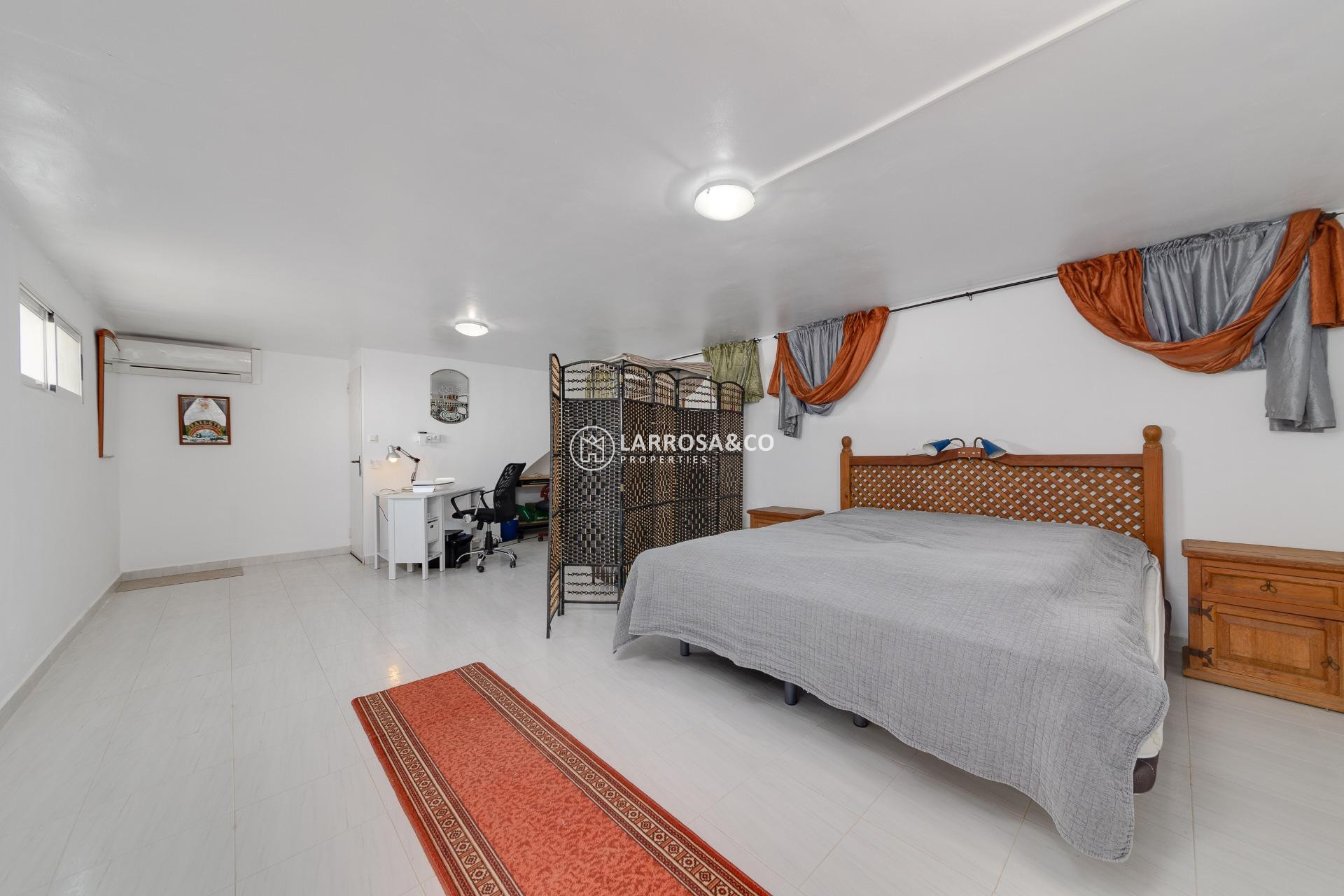 A Vendre - Villa - Torrevieja - La siesta