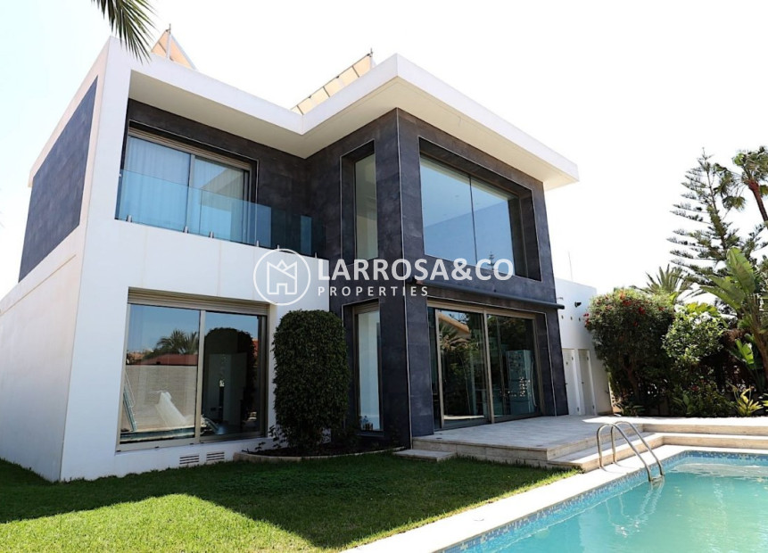 A Vendre - Villa - Torrevieja - Los Angeles