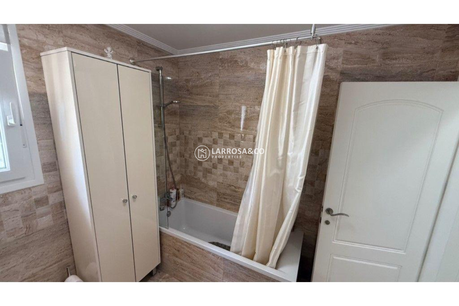 A Vendre - Villa - Torrevieja - Los Balcones - Los Altos del Edén