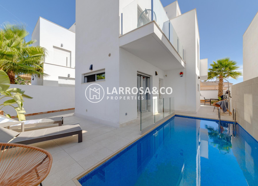 A Vendre - Villa - Torrevieja - Los Frutales