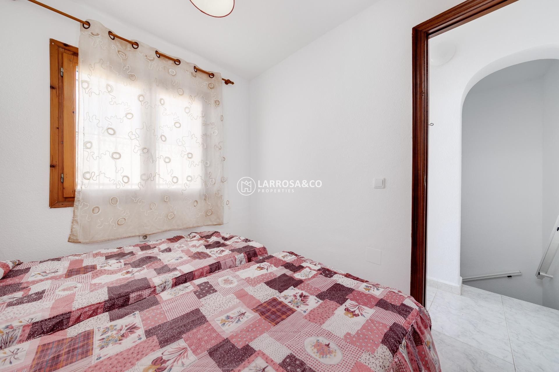 A Vendre - Villa - Torrevieja - Los Locos Beach