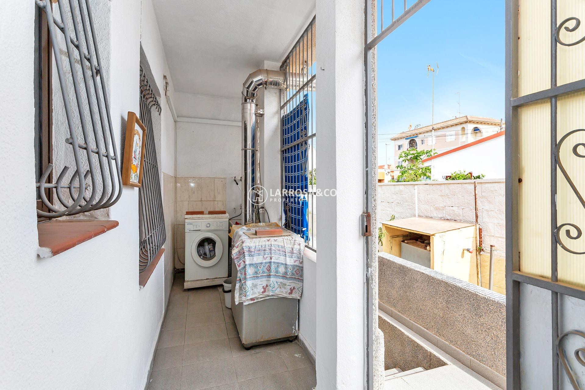 A Vendre - Villa - Torrevieja - Nueva Torrevieja