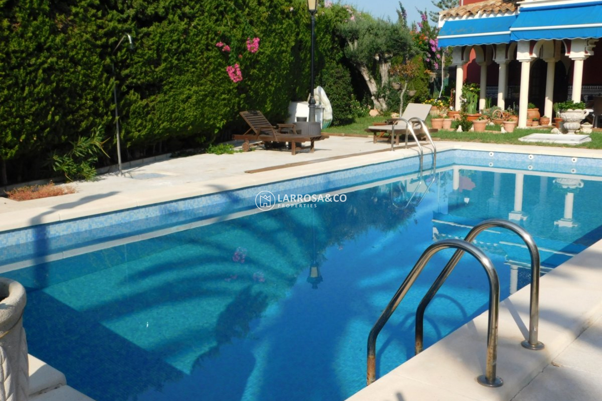 A Vendre - Villa - Torrevieja - Nueva Torrevieja