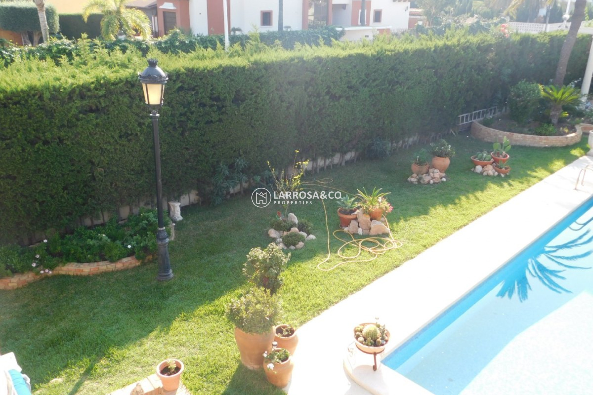 A Vendre - Villa - Torrevieja - Nueva Torrevieja