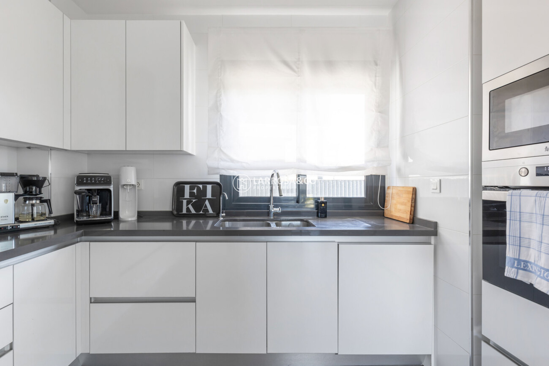 A Vendre - Villa - Torrevieja - Rosaleda