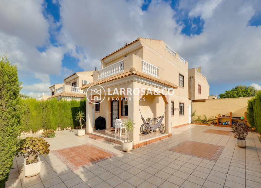 A Vendre - Villa - Torrevieja - San luis